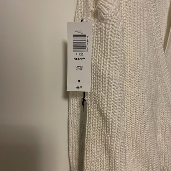 Cream/white knit tank top - Picture 1 of 3